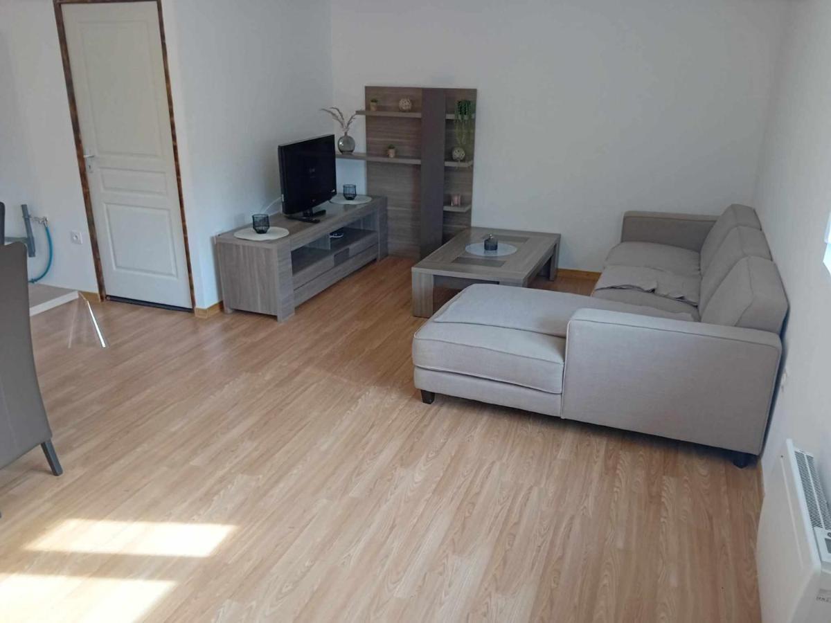 Grand Appartement Avec Terrasse Wignehies エクステリア 写真